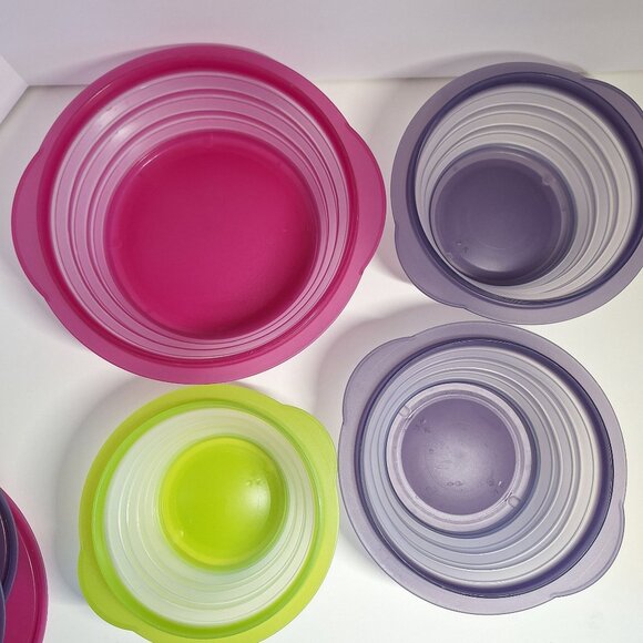 4 Collapsible Tupperware Flat Outs Lot 8 1/4 cup Pink 4c Purple 3c Green Exclnt - Picture 7 of 7